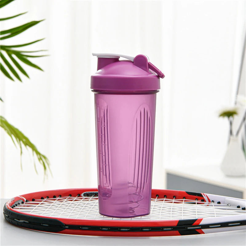 Shaker Power 600 ml: ¡Mezcla tu proteína al instante! 💪